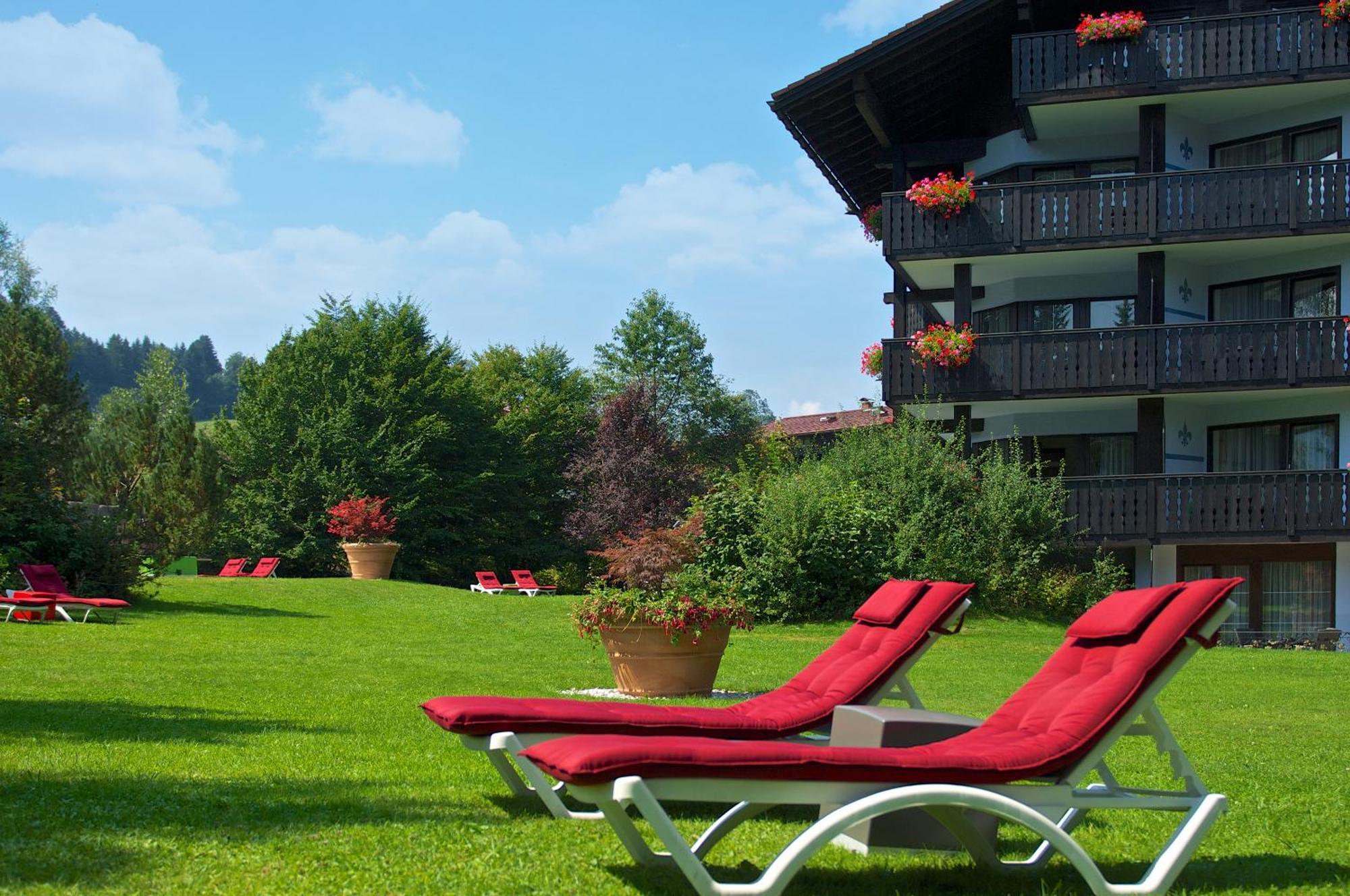 Alpin & Wellness Resort Hotel Ludwig Royal Oberstaufen Exterior foto